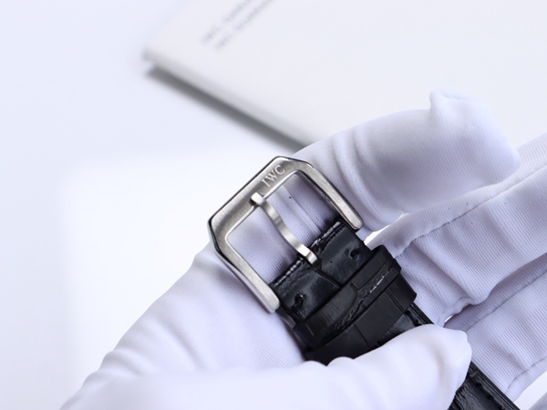 アイ・ダブリュー・シー角部分ディテール